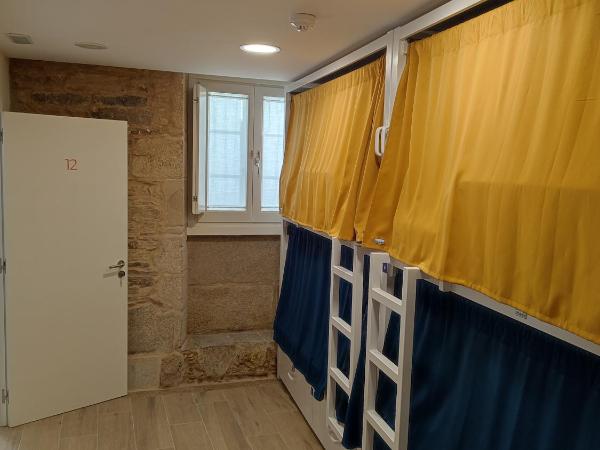 Hostel SP 55 by Bossh! Hotels : photo 3 de la chambre lit dans un dortoir de 4 lits