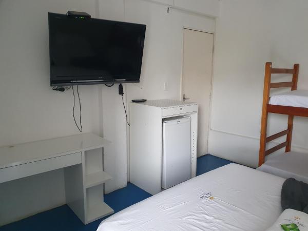 Hospedaria Dom Pedro - 500m do metrô : photo 3 de la chambre suite avec balcon