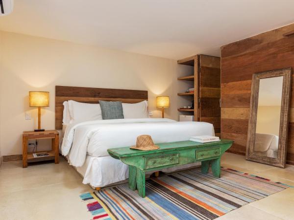Pousada Villa Rasa : photo 1 de la chambre suite deluxe avec baignoire spa