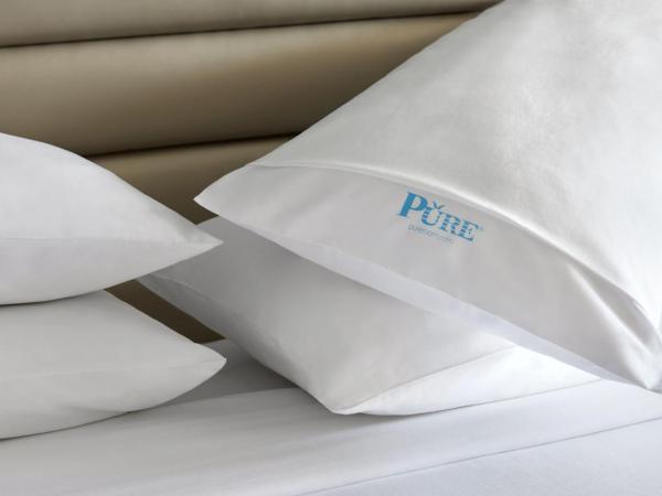 Crystal Gateway Marriott : photo 7 de la chambre chambre lit king-size - adaptée aux personnes souffrant d'allergies