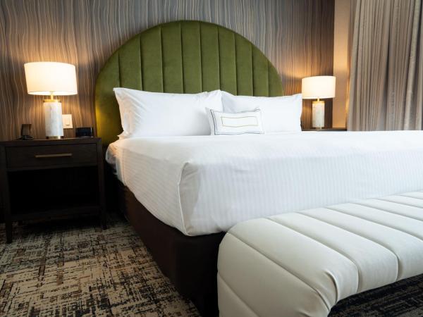 SpringHill Suites by Marriott Chicago Chinatown : photo 7 de la chambre appartement de grand standing avec suite lit king-size