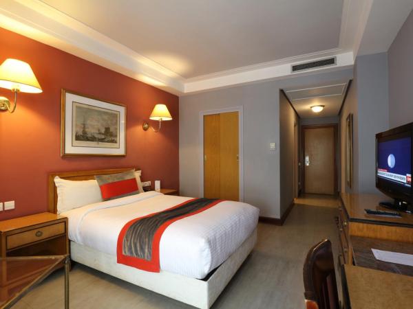 Hôtel Les Saisons : photo 4 de la chambre chambre simple