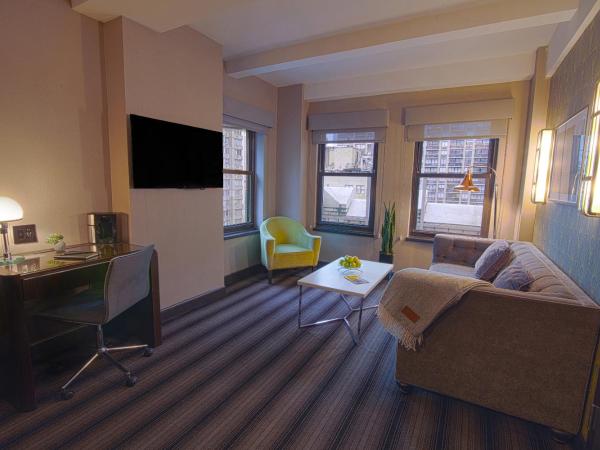 Hotel Edison Times Square : photo 1 de la chambre suite emblématique 2 lits queen-size