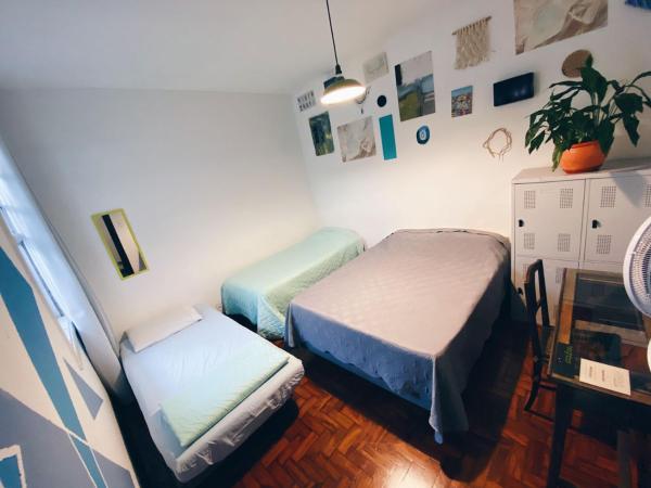 NeighborHUB hostel e coliving : photo 5 de la chambre chambre familiale avec salle de bains commune