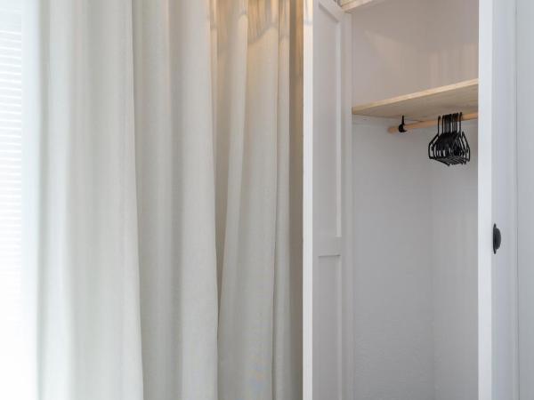 Hostal Boutique Es Menut : photo 4 de la chambre chambre double standard