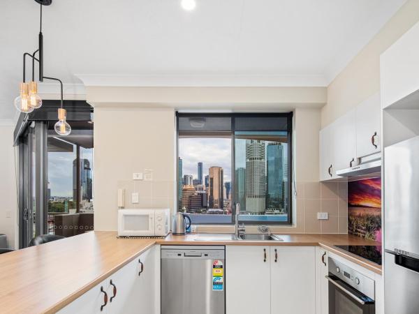 Bridgewater Apartments : photo 9 de la chambre refurbished one-bedroom apartment