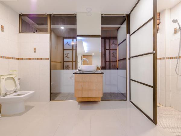 Pasadena Lodge : photo 1 de la chambre chambre double deluxe avec balcon