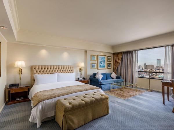 Park Tower, A Luxury Collection Hotel, Buenos Aires : photo 5 de la chambre grande chambre lit king-size de luxe avec vue sur la ville