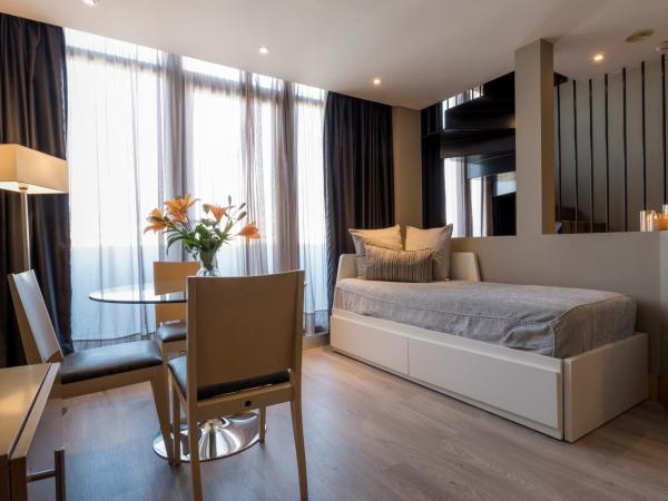 Hotel Plaza : photo 4 de la chambre suite junior (2 adultes)