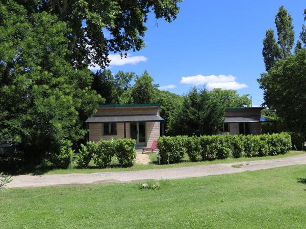 Mas des Cerisiers SPA-SAUNA inclus pour tous les logements : photo 1 de la chambre chalet 1 chambre