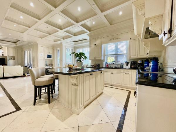 Vancouver Luxury Guest House : photo 5 de la chambre chambre double deluxe avec lit d'appoint