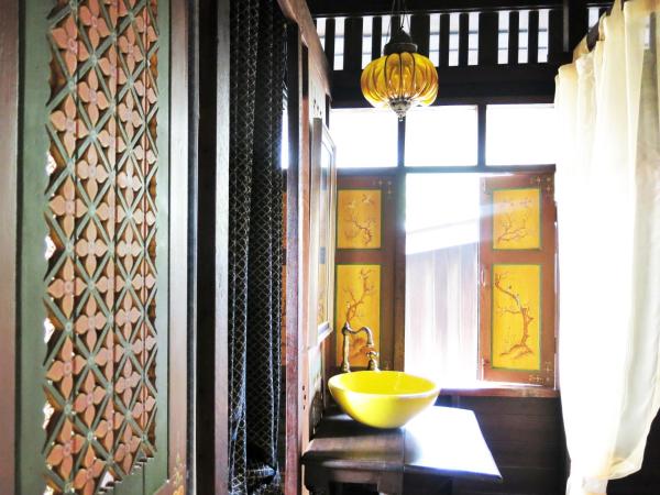 Siamotif Boutique Hotel : photo 2 de la chambre double room with balcony (golden crane) - non-smoking