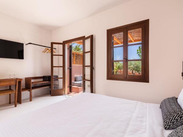 Akre Hotel : photo 10 de la chambre suite avec jacuzzi