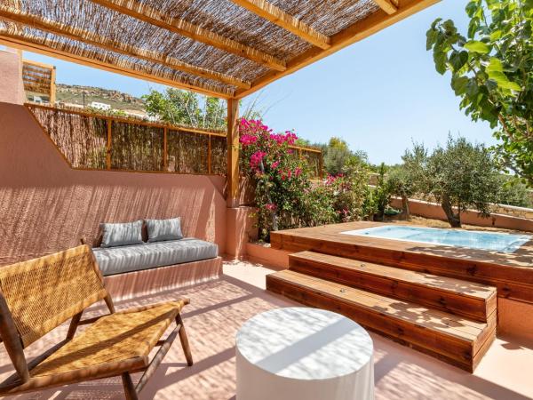 Akre Hotel : photo 5 de la chambre suite avec jacuzzi