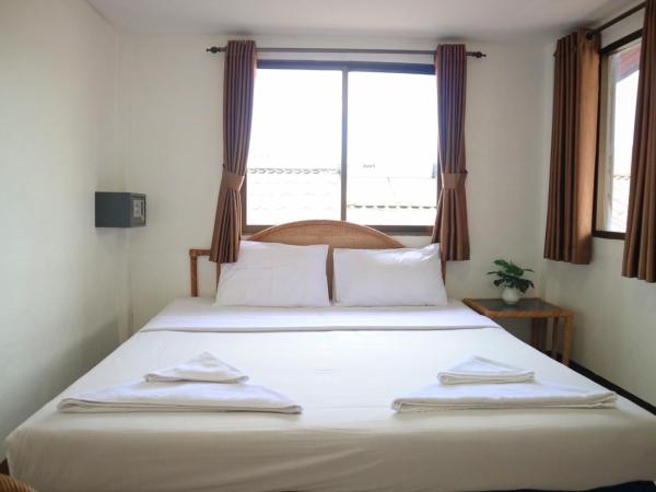 Sunshine Hotel : photo 1 de la chambre chambre double (1-2 adultes)