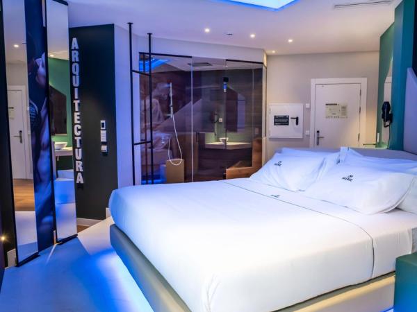 Hotel Avenue - Lovely hotel : photo 2 de la chambre chambre double avec terrasse