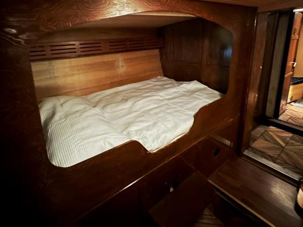 Houseboat Crescendo, a Floating Experience : photo 4 de la chambre mobile home