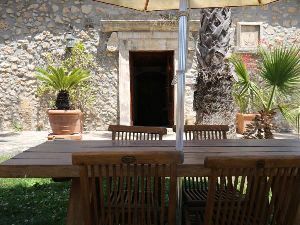 Villa Dei Papiri Fonte Ciane : photo 8 de la chambre suite duplex (4 adultes)