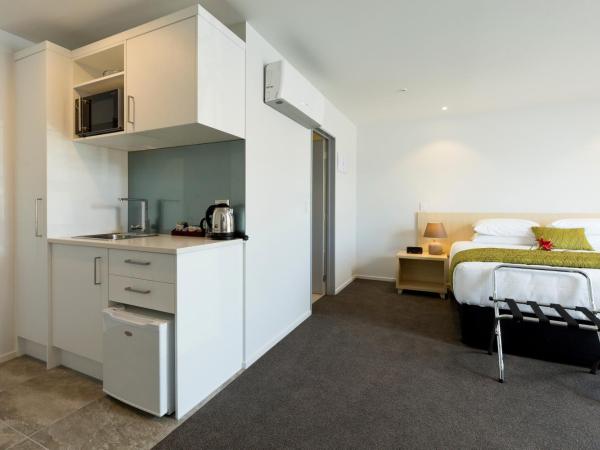 2 on Whiteleigh and 239 on Lincoln Motel : photo 3 de la chambre chambre familiale supérieure