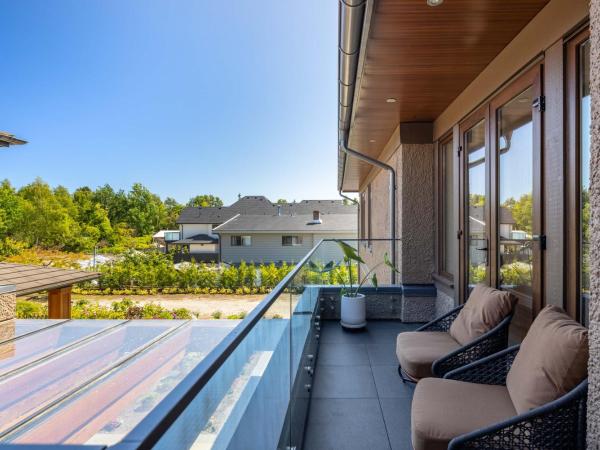 Vancouver Vacation Home : photo 7 de la chambre suite familiale avec balcon