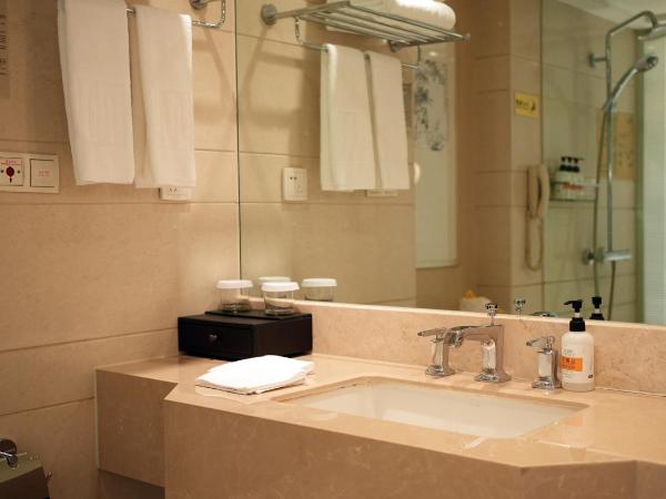 Narada Grand Hotel Zhejiang : photo 4 de la chambre chambre double ou lits jumeaux avec accès piscine