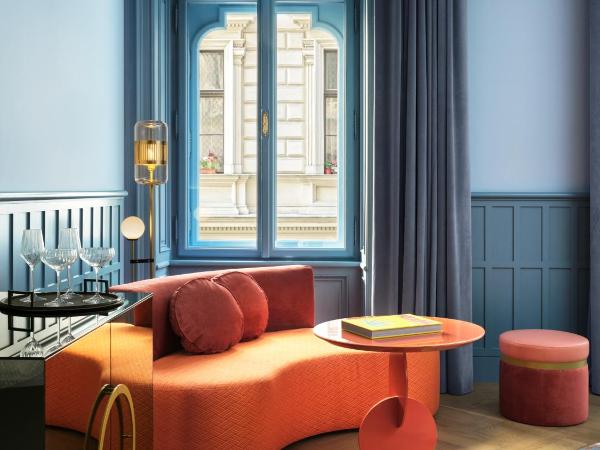 W Budapest : photo 1 de la chambre chambre lits jumeaux wonderful - vue sur ville