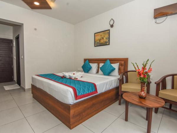 Suraksha Stay Whitefield Hotel : photo 9 de la chambre chambre double avec balcon