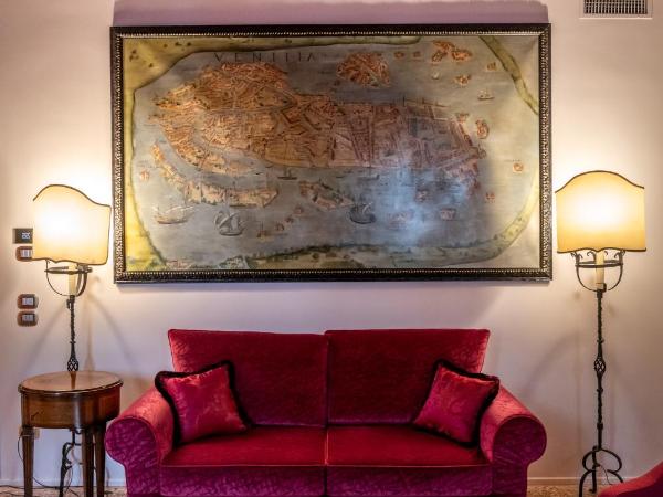 Excess Venice Boutique Hotel & Private Spa - Adults Only : photo 5 de la chambre suite junior deluxe - vue sur canal