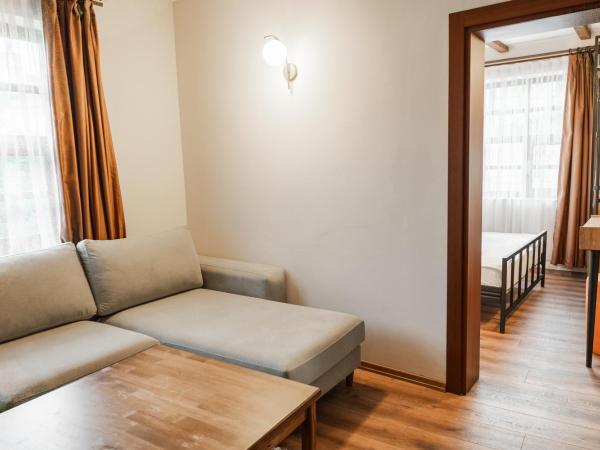 Blue Sea Garden : photo 2 de la chambre chambre lit king-size - vue sur jardin