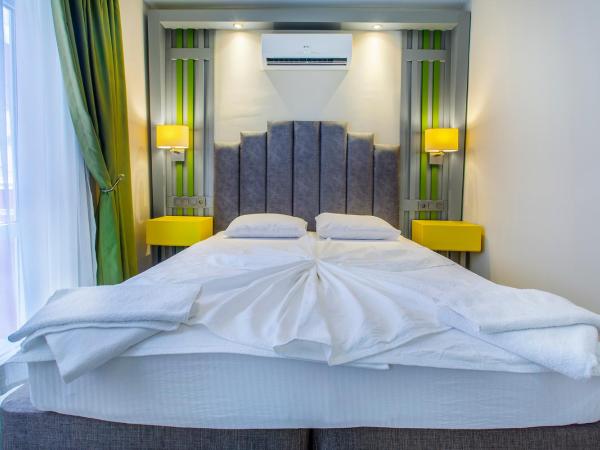 Bayram Apart Hotel : photo 3 de la chambre chambre lits jumeaux standard