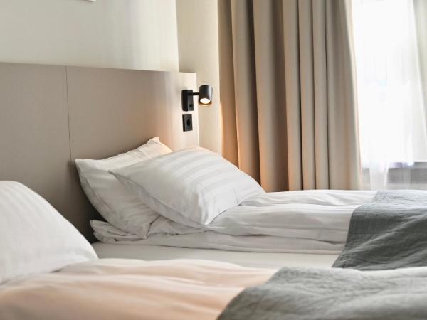 Hotel Local 101 : photo 3 de la chambre chambre double ou lits jumeaux