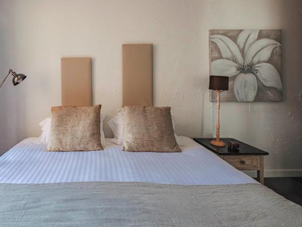 Surplage Hotel Cavalière : photo 2 de la chambre chambre supérieure