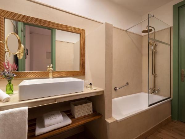 Los Seises Sevilla, a Tribute Portfolio Hotel : photo 10 de la chambre chambre lits jumeaux - sherry