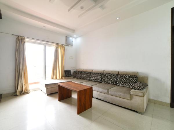 Hitech Shilparamam Guest House : photo 4 de la chambre appartement 3 chambres