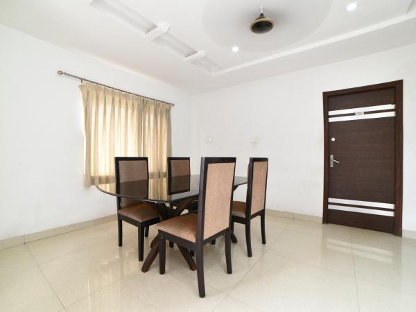 Hitech Shilparamam Guest House : photo 6 de la chambre appartement 3 chambres