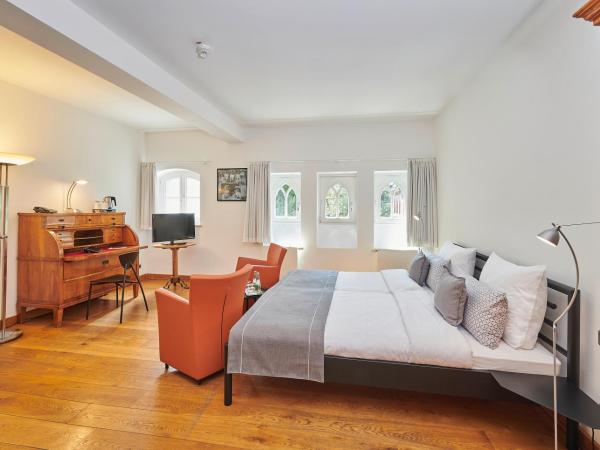 Hotel Mutterhaus Düsseldorf : photo 1 de la chambre chambre double historique