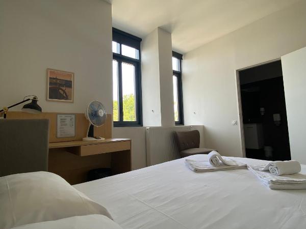 Hotel Saint Louis Beaulieu - Bordeaux : photo 2 de la chambre chambre familiale