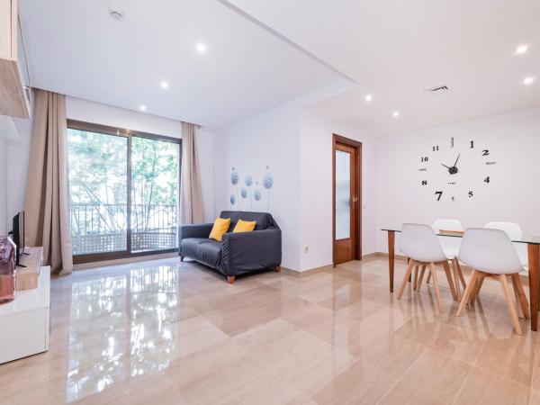 Aparthotel Napols - Abapart : photo 1 de la chambre appartement 2 chambres (3 adultes)