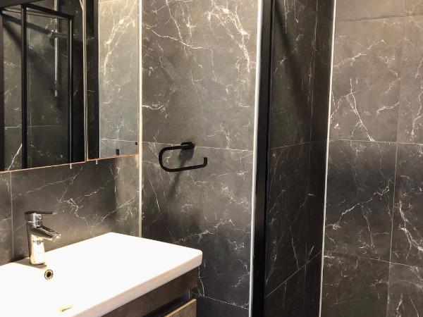 Tangiers Hotel Ex Marina Bay : photo 8 de la chambre appartement avec balcon