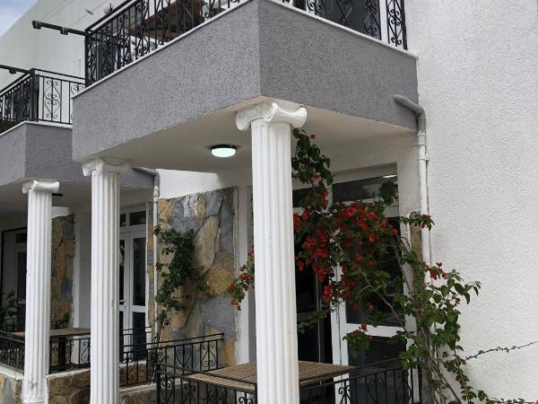 Tangiers Hotel Ex Marina Bay : photo 9 de la chambre appartement avec balcon