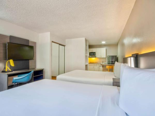 Studio 6-Austin, TX - Midtown : photo 3 de la chambre chambre quadruple - non-fumeurs