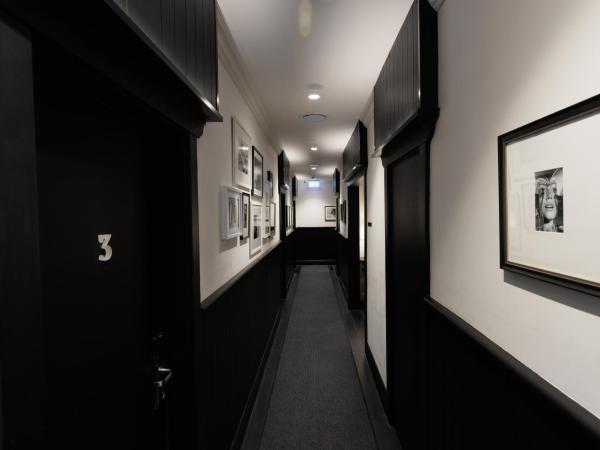 The Strand Hotel : photo 2 de la chambre strand 01