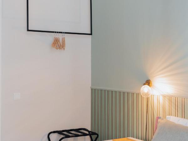 Dear Faro - Guest House : photo 6 de la chambre chambre double ou lits jumeaux avec salle de bains commune