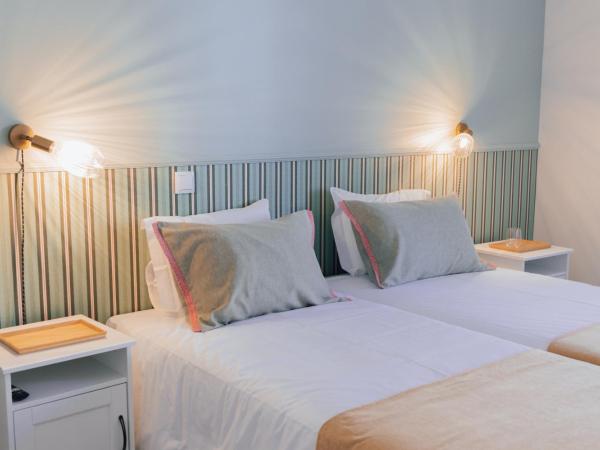 Dear Faro - Guest House : photo 5 de la chambre chambre double ou lits jumeaux avec salle de bains commune