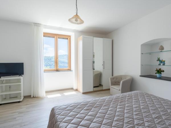 Casale del Nonno : photo 5 de la chambre chambre double - vue sur mer