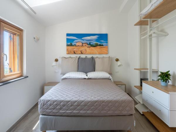 Casale del Nonno : photo 4 de la chambre chambre double - vue sur jardin