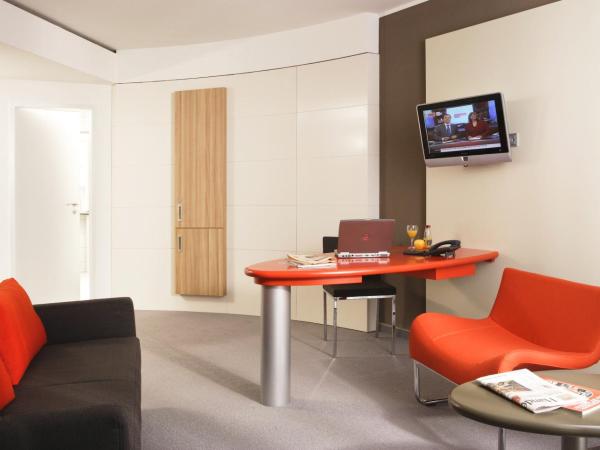 Mercure Residenz Frankfurt Messe : photo 3 de la chambre privilege queen suite with sofa bed and balcony