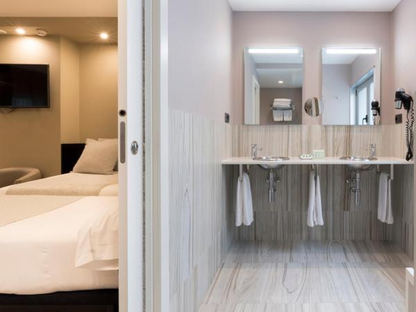 Hotel Plaza : photo 1 de la chambre chambre familiale