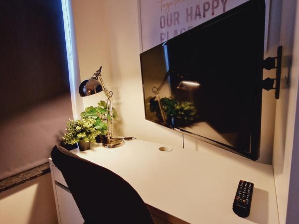 ROOM303 : photo 3 de la chambre chambre double avec toilettes communes