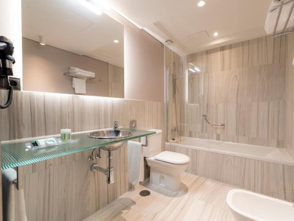 Hotel Plaza : photo 9 de la chambre chambre simple